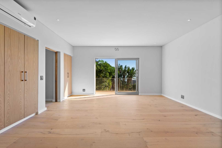 5 Bedroom Property for Sale in Camps Bay Western Cape